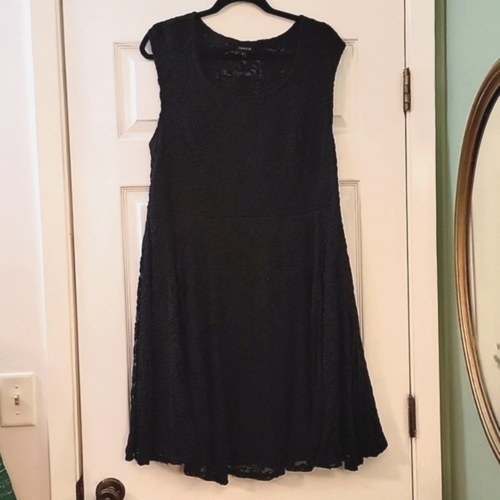 Torrid Black lace dress sz 2X LBD